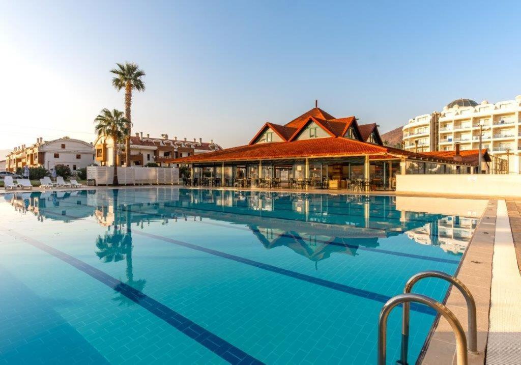 Club Pineta Hotel Marmaris Exteriör bild